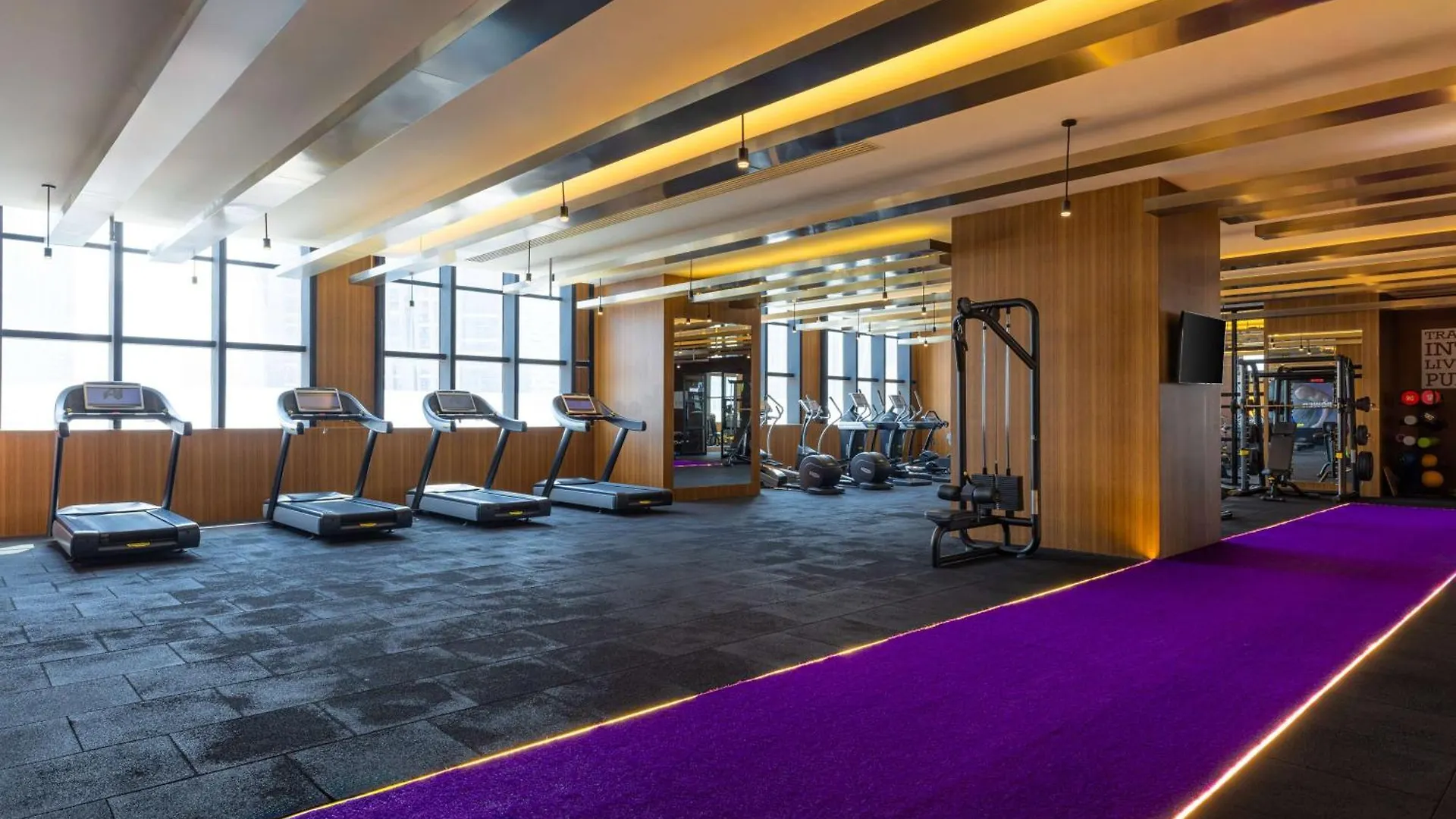 Hilton Dubai Al Habtoor City 5*,  Emiratos Árabes Unidos