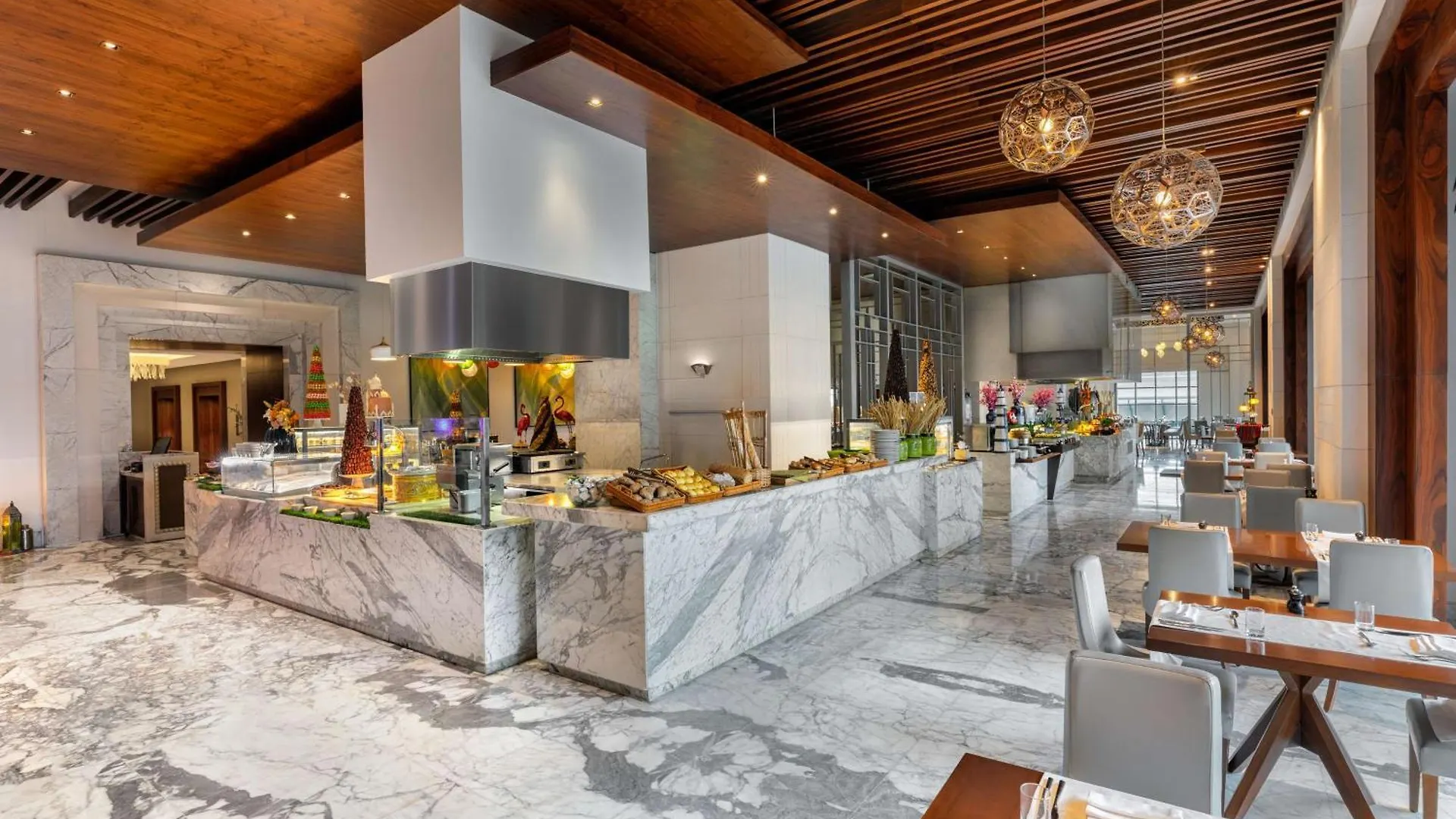 ***** Hotel Hilton Dubai Al Habtoor City United Arab Emirates