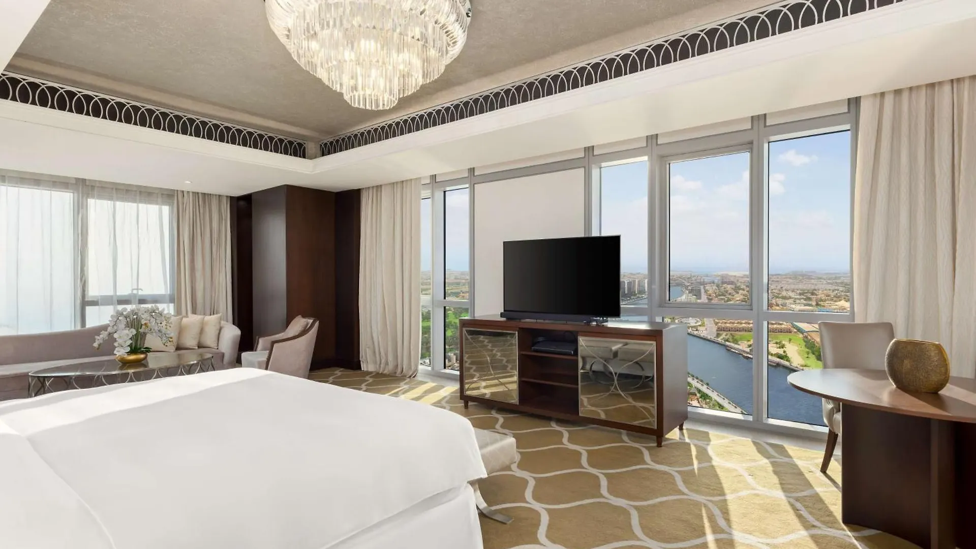 Hilton Dubai Al Habtoor City